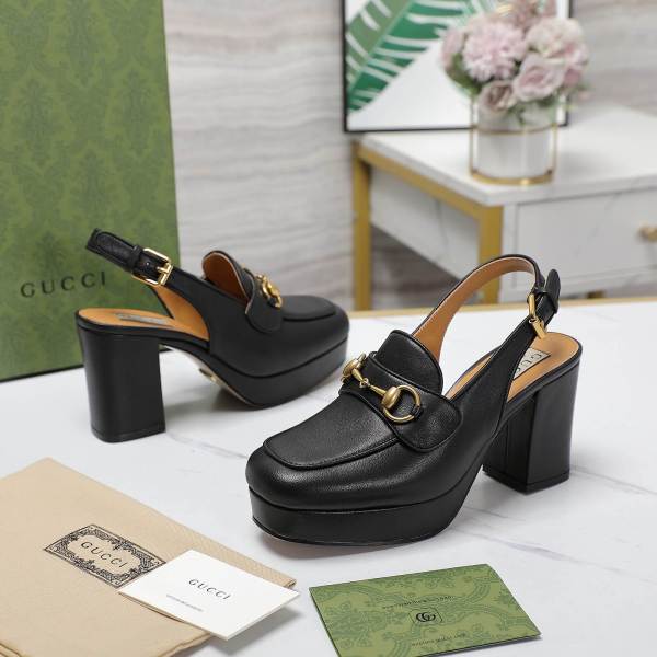 Gucci Black Leather Horsebit Mid-Heel Slingback Pumps.