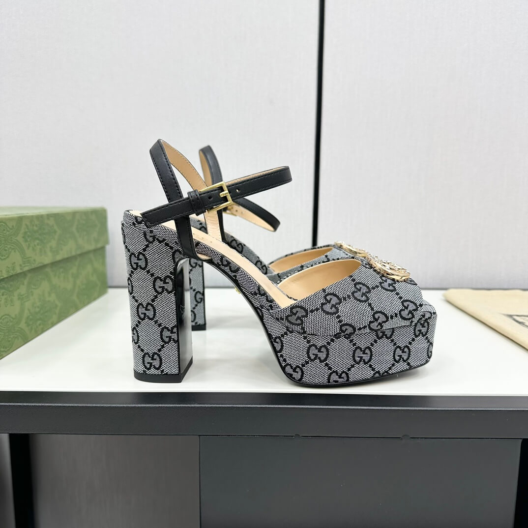 Gucci Metallic Chenille Jacquard-Knit Peep-Toe Platform Sandals in Black & Grey - Image 3