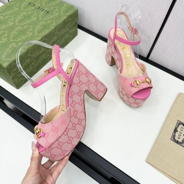 Gucci Plateau Metallic Button-Up Peep-Toe Platform Wedge Sandals in Pink Chenille Jacquard-Knit.