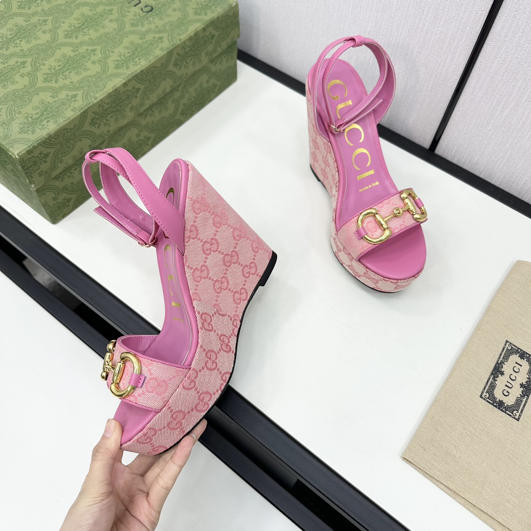 Gucci Women's High Wedge Platform Sandals with Ankle Strap, Exposed Toe,Jacquard Weave Pumps in Pink