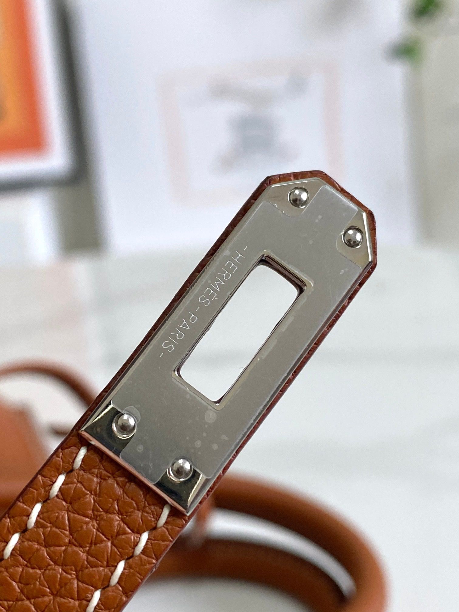 Hermès Birkin 30 Gold Brown Togo Leather Bag - Image 4