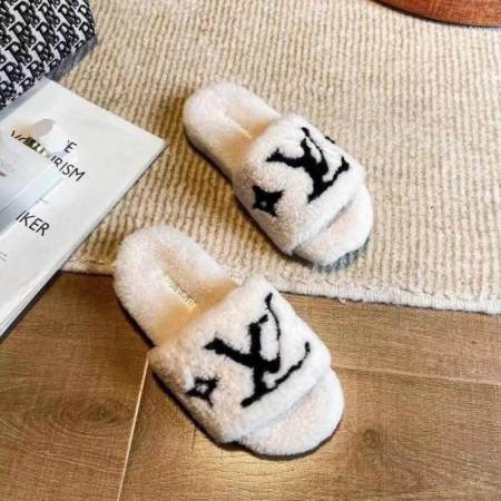 Louis Vuitton LV Teddy White Shearling Slippers