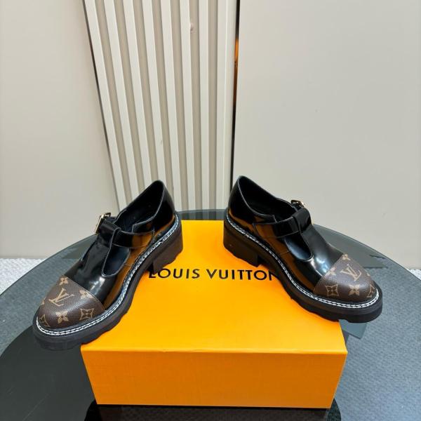 Louis Vuitton Beaubourg Platform Derby Shoes in Black Monogram