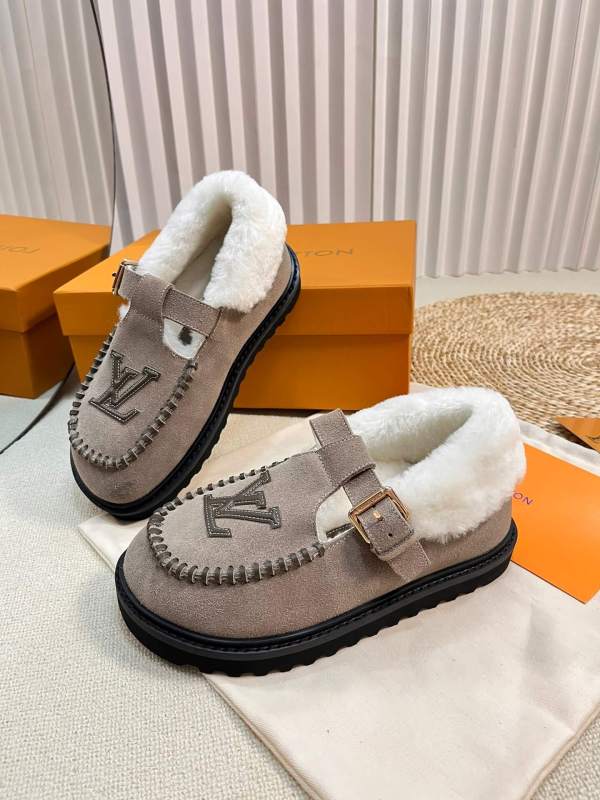 Louis Vuitton Colorado Comfort Mary Jane Shoes - Beige Suede Shearling