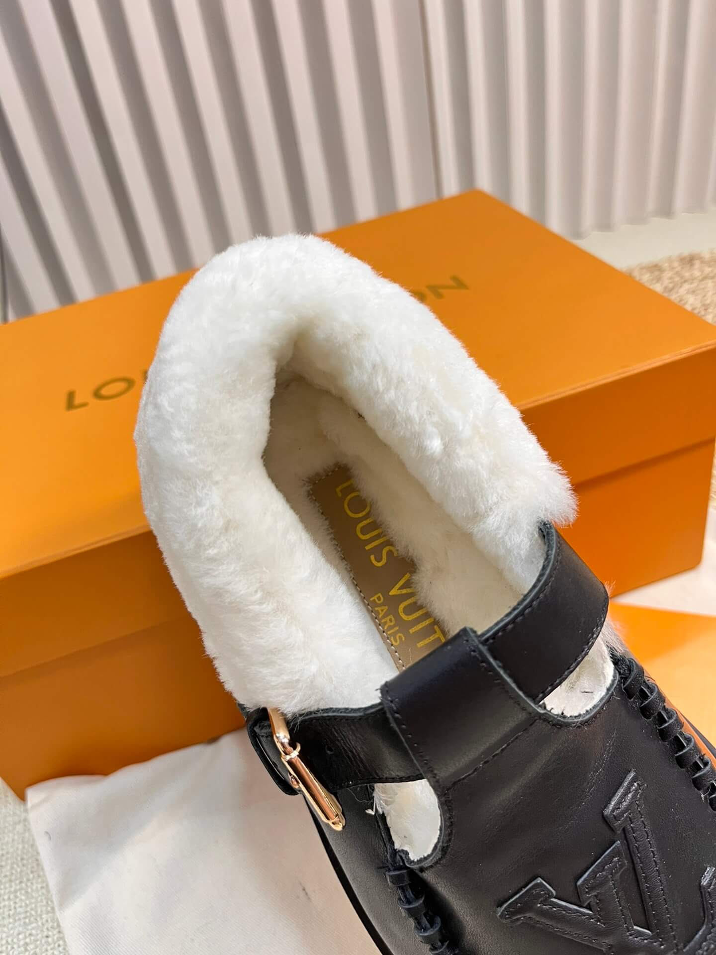 Louis Vuitton Colorado Comfort Mary Jane Shoes In Black– Shearling-Lined Luxury - Image 8