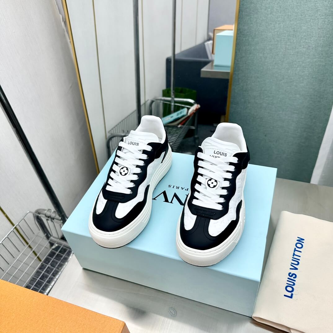 Louis Vuitton LV Groovy Platform Sneakers - Black & White Monogram Elegance - Image 5