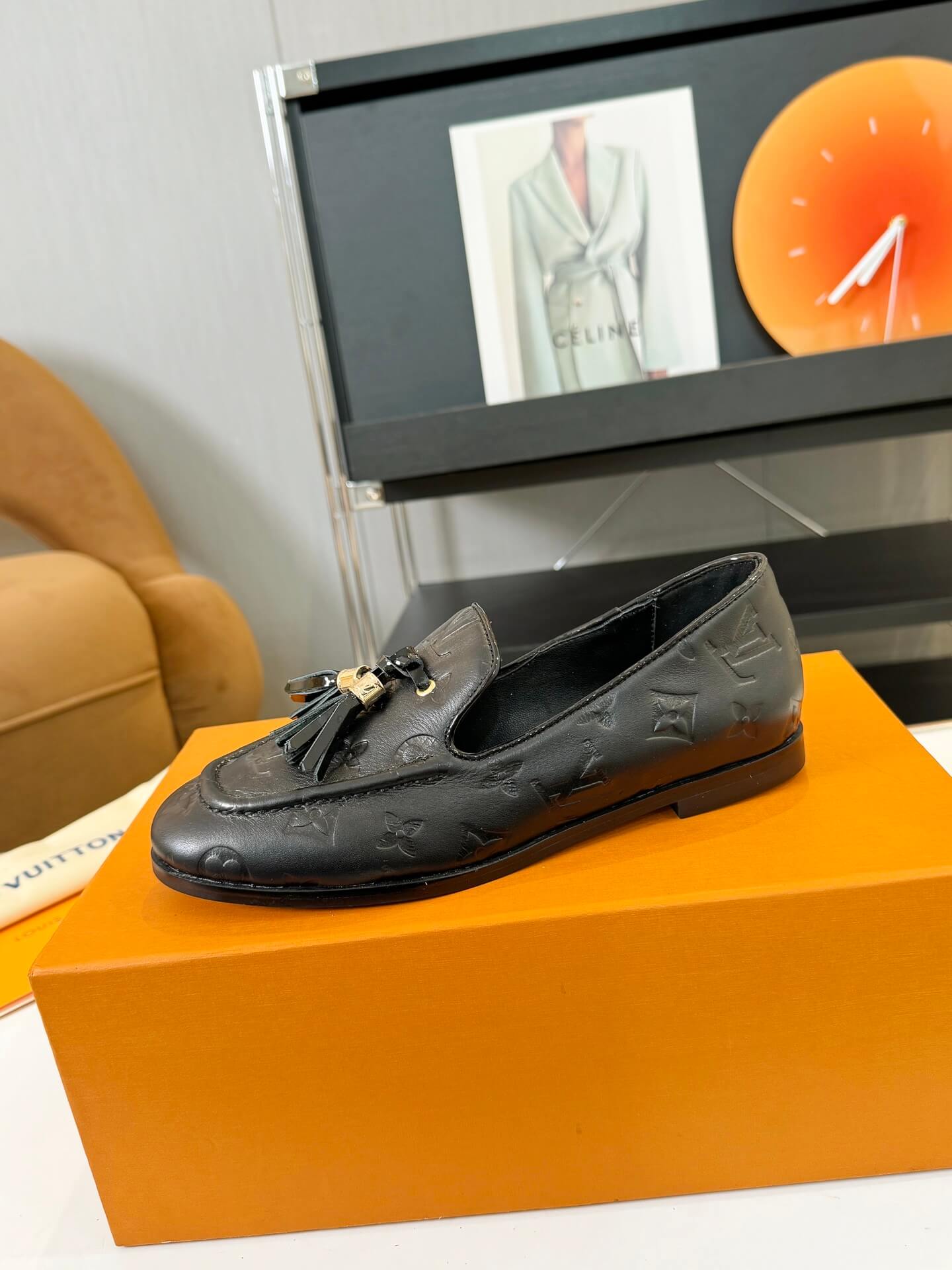 Louis Vuitton Monogram Society Loafers in Black – Elegant Tassel Detailing - Image 4
