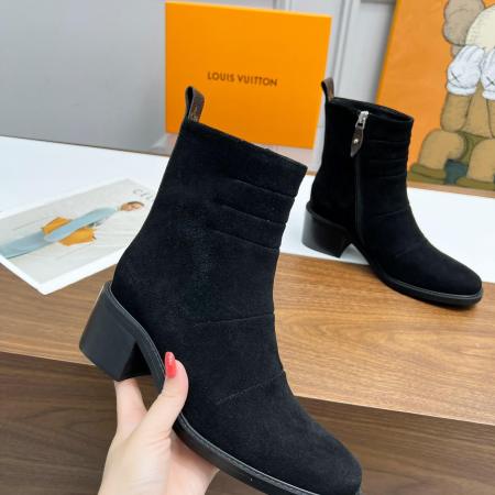 Louis Vuitton Silhouette Ultra Ankle Boots – Black Suede