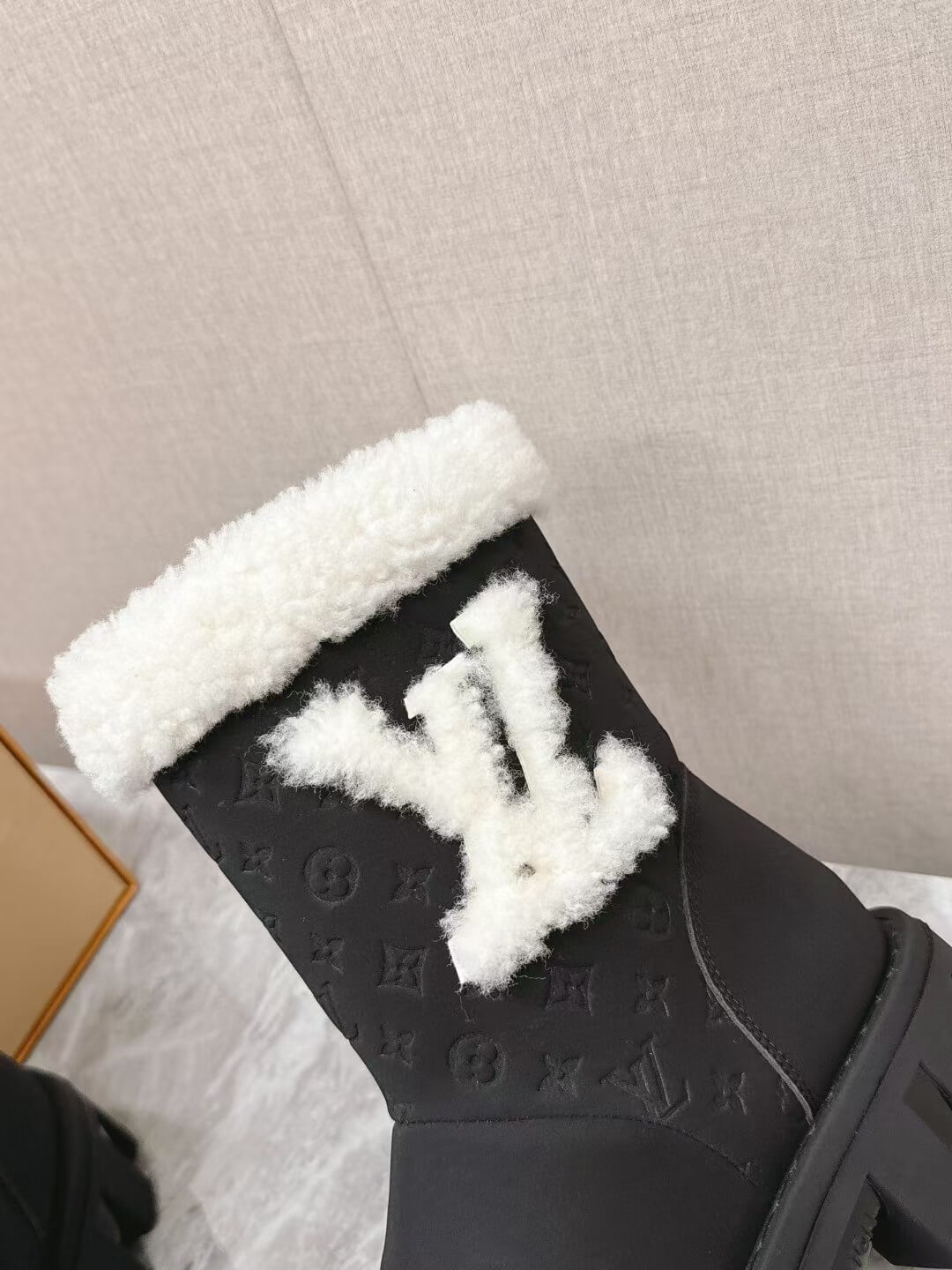 Louis Vuitton Snowdrop Flat Ankle Boot - Cognac Black Suede & Shearling - Image 6