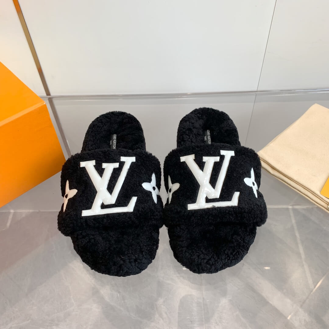 Louis Vuitton Sunset Comfort Flat Mule in black - Image 2