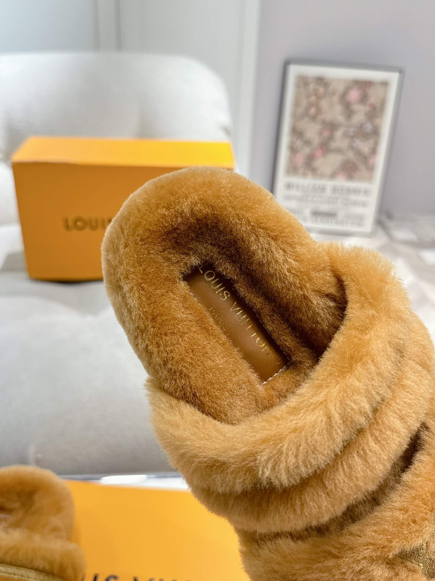 Louis Vuitton V Sunset Comfort Flat Mule in Caramel Shearling - Image 6
