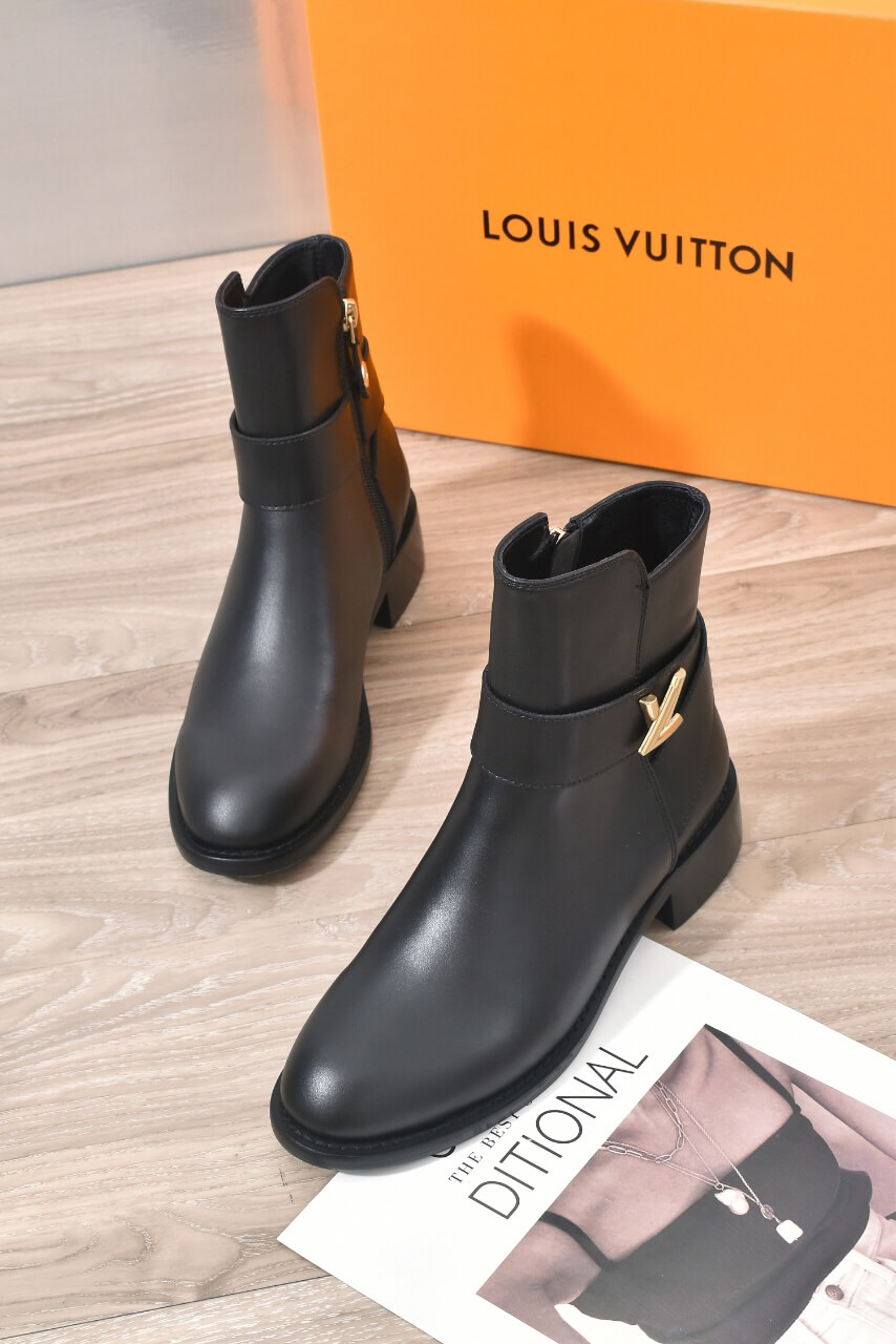 Louis Vuitton Westside Ankle Boot for Women in Black. - Image 6
