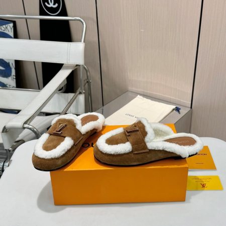 Louis Vuitton Winter Warm Oz Mule Sandals – Cognac Suede Calfskin with Goatskin Shearling