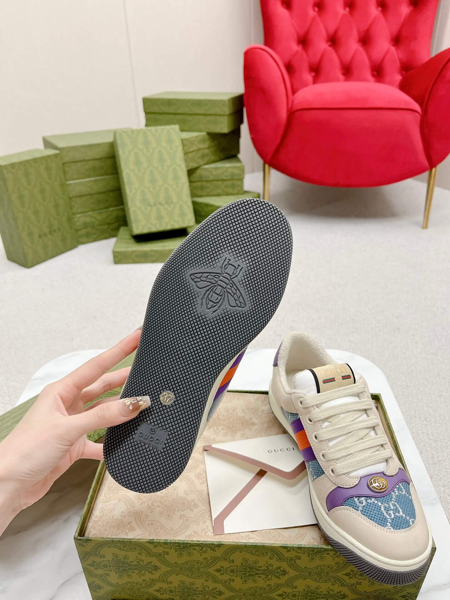 Gucci Screener Beige Leather and Blue GG Canvas Trainer - Image 3