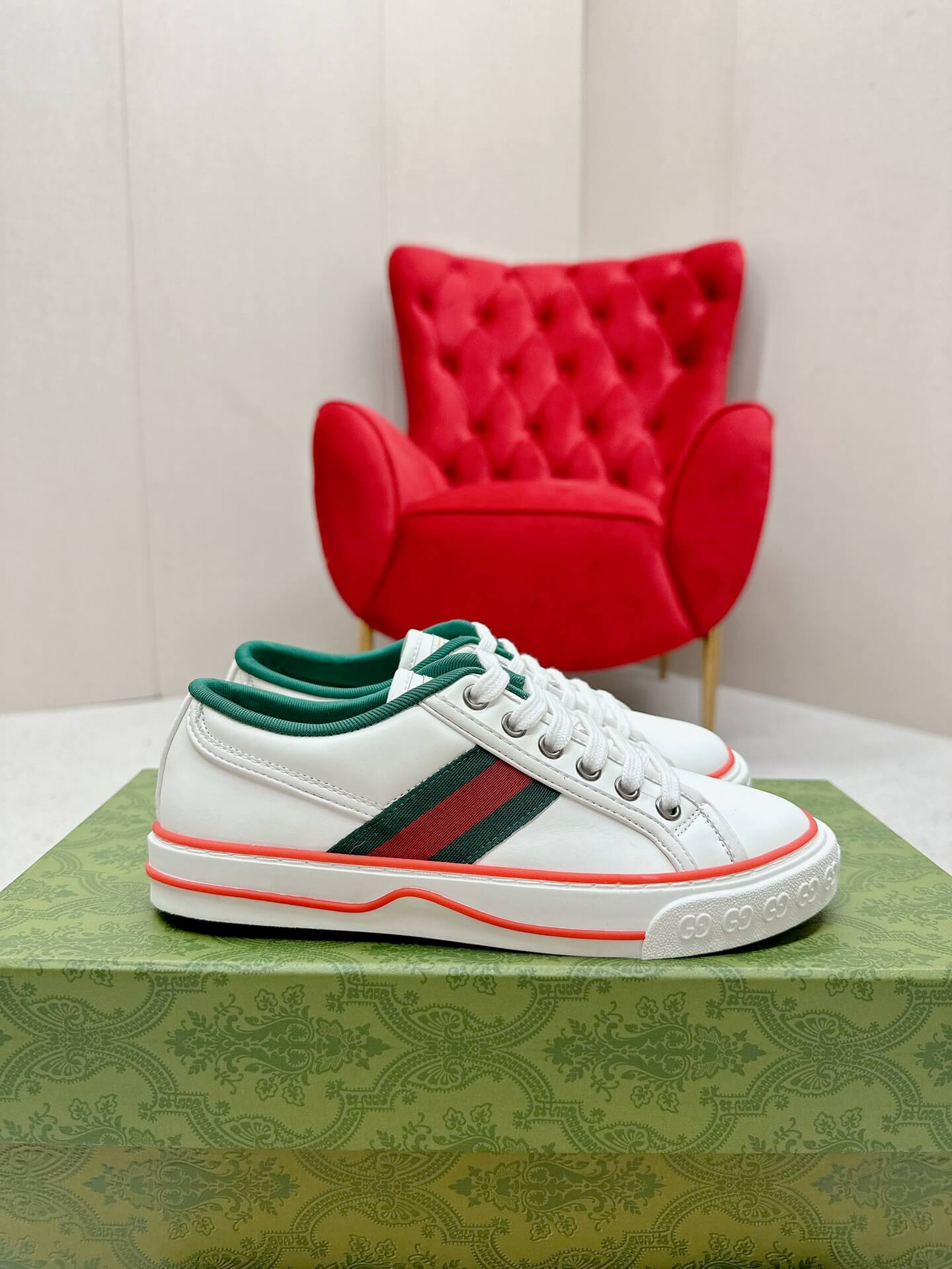Gucci Tennis 1977 White Leather Sneaker with Web - Image 5
