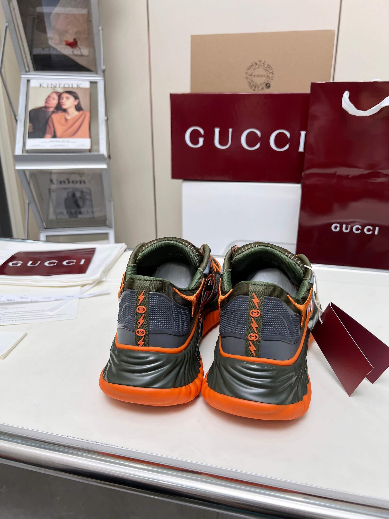 Gucci Olive Orange Ripple Trainer - Image 11