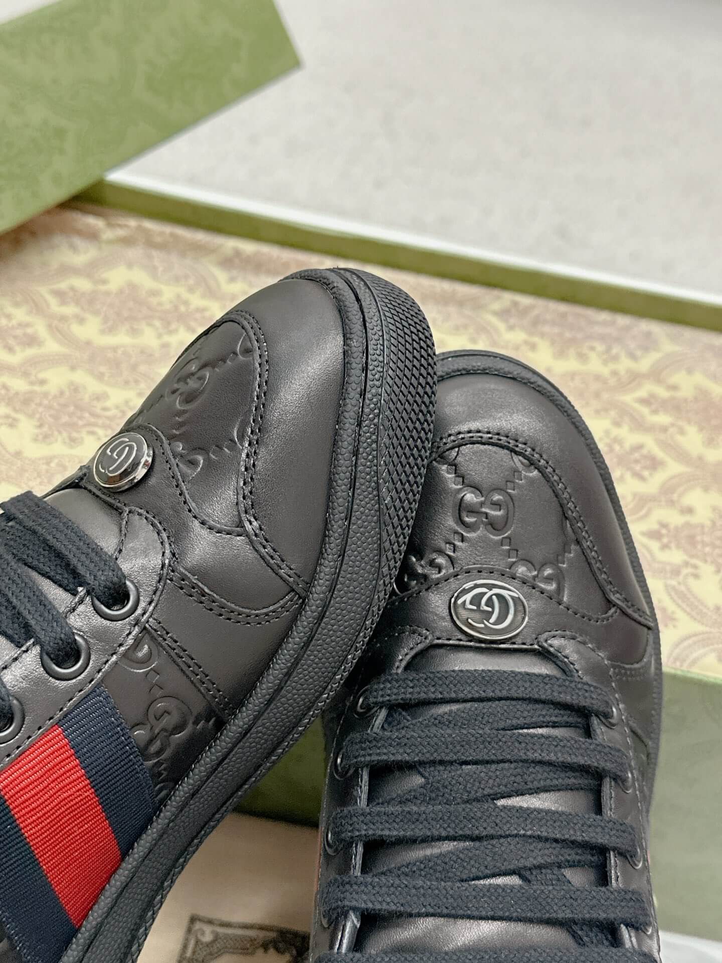 Gucci Screener Black GG Leather Trainer - Image 4