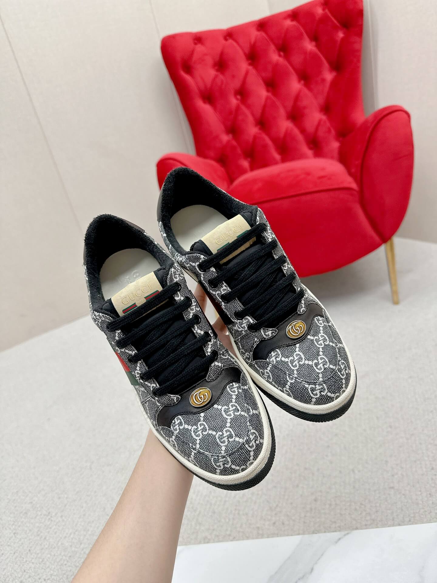 Gucci Screener Grey and White GG Supreme Trainer - Image 6