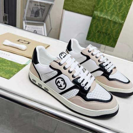 Gucci White Cream and Black Leather Interlocking G Sneaker