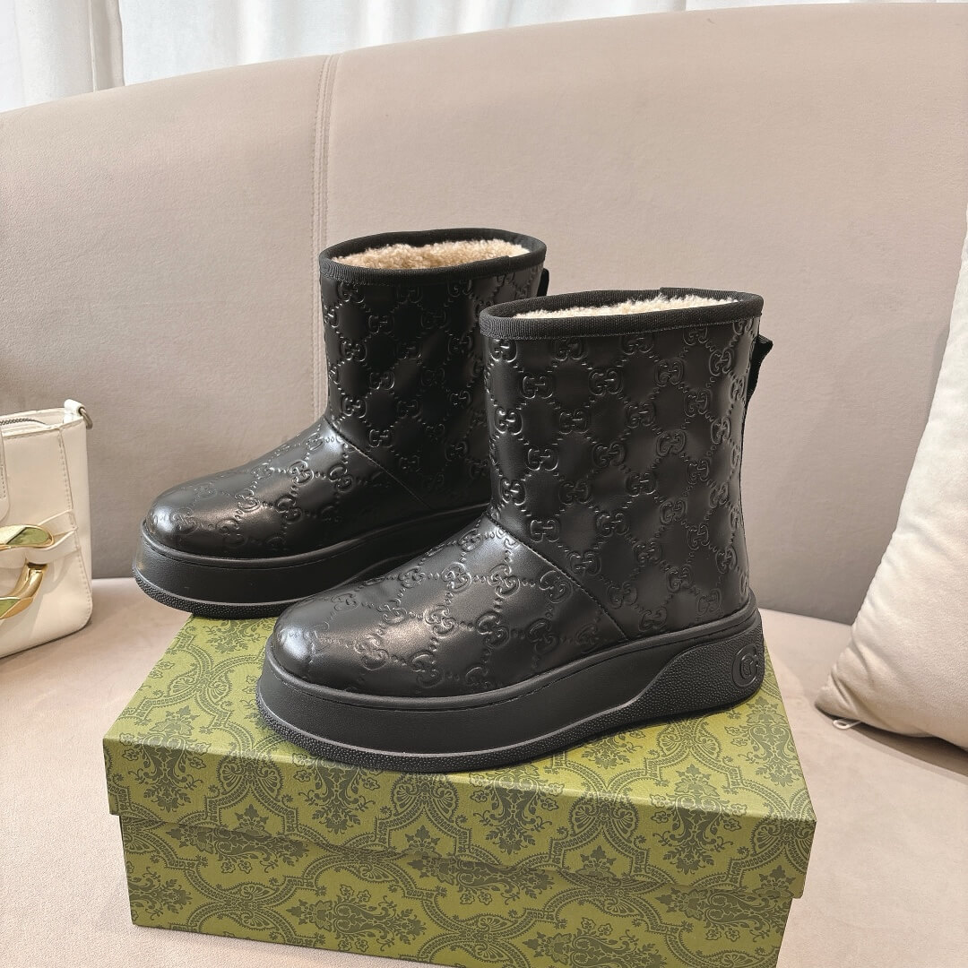 Gucci Women's Black GG Embossed Leather Boot - Image 2