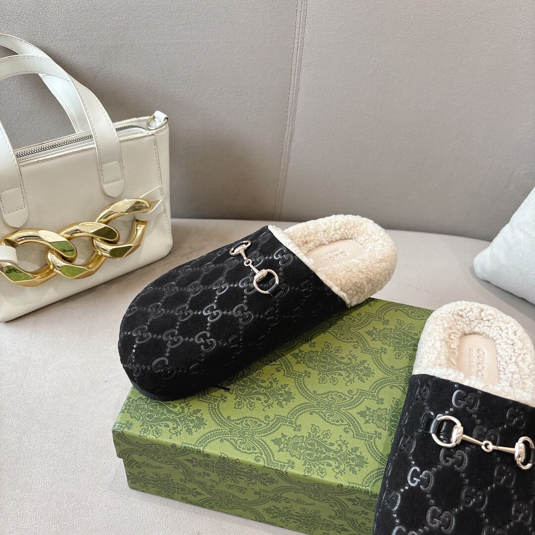 Gucci Women's Black GG Suede Horsebit Mule - Image 9