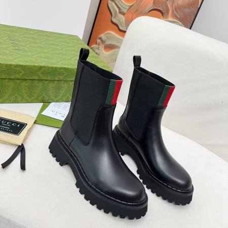 Gucci Women's Black Shiny Leather Boot with Web