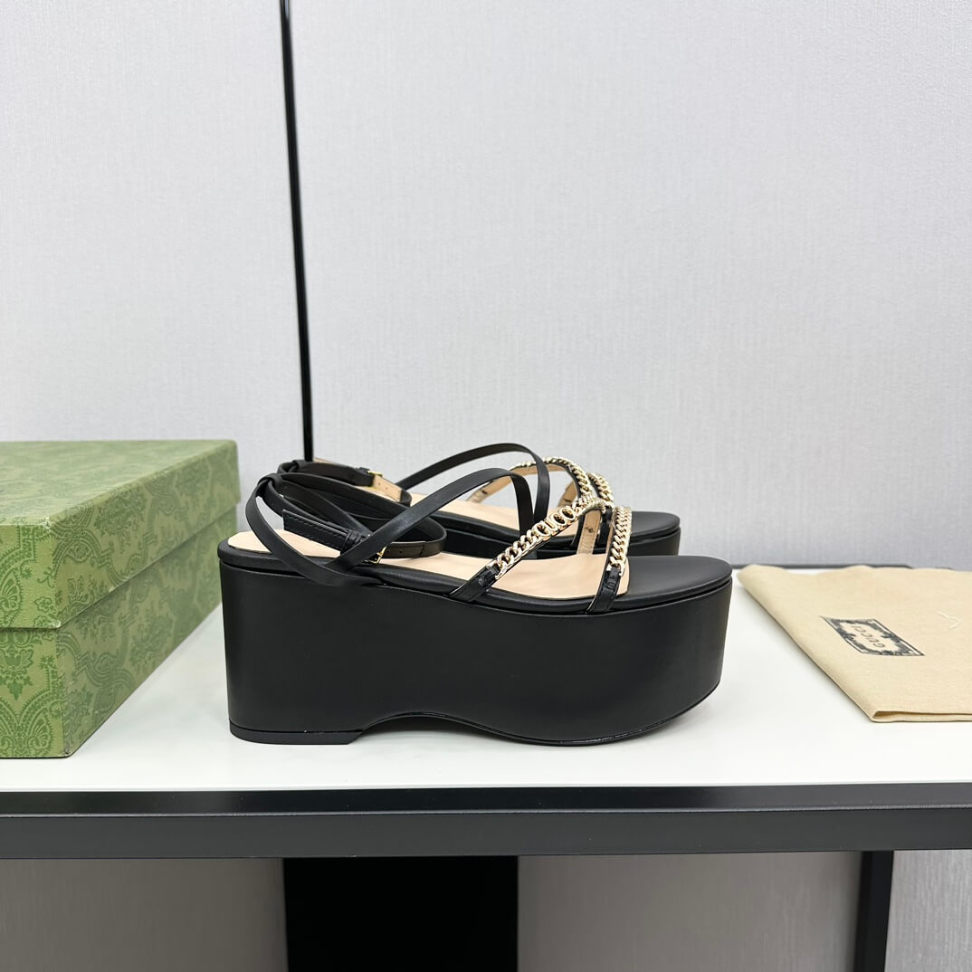 Gucci Women's Black Signoria Platform Sandal - Image 4