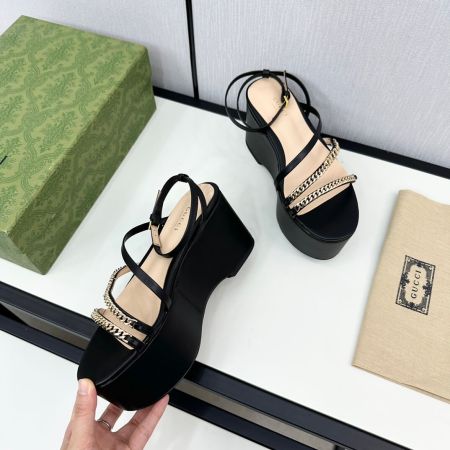 Gucci Women's Black Signoria Platform Sandal