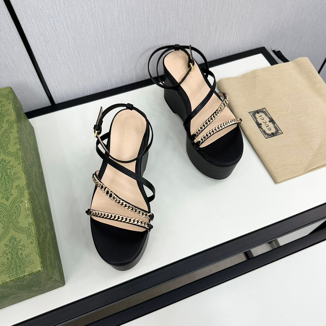 Gucci Women's Black Signoria Platform Sandal - Image 2