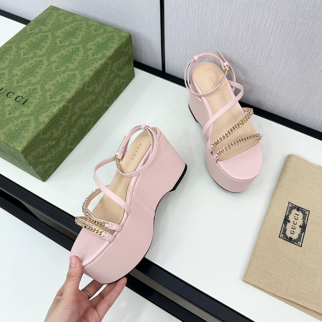 Gucci Women's Pink Signoria Platform Sandal