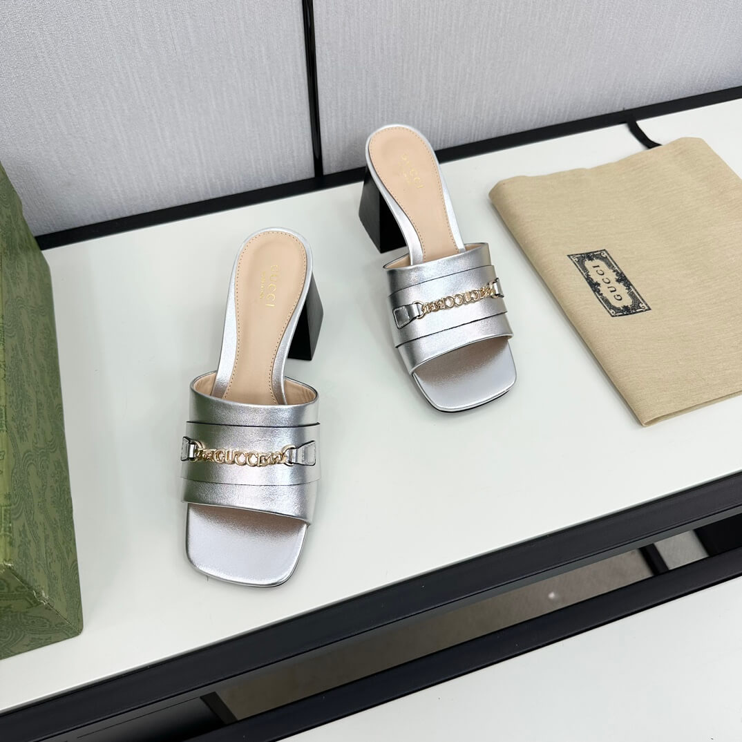 Gucci Women's Silver Leather Signoria Slide Sandal - Image 5
