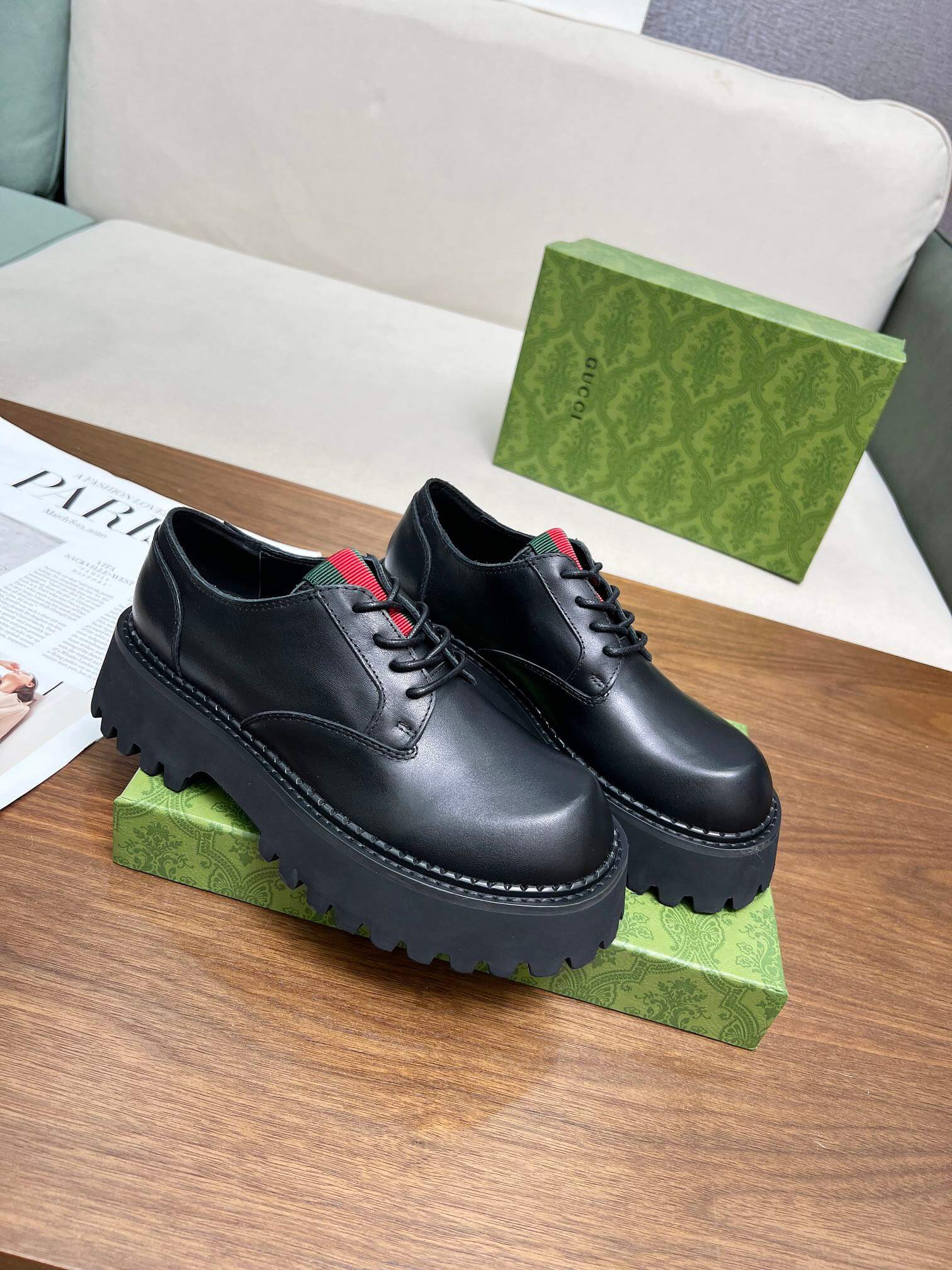 Gucci Women's Black Leather Lace Up with Web - Image 3