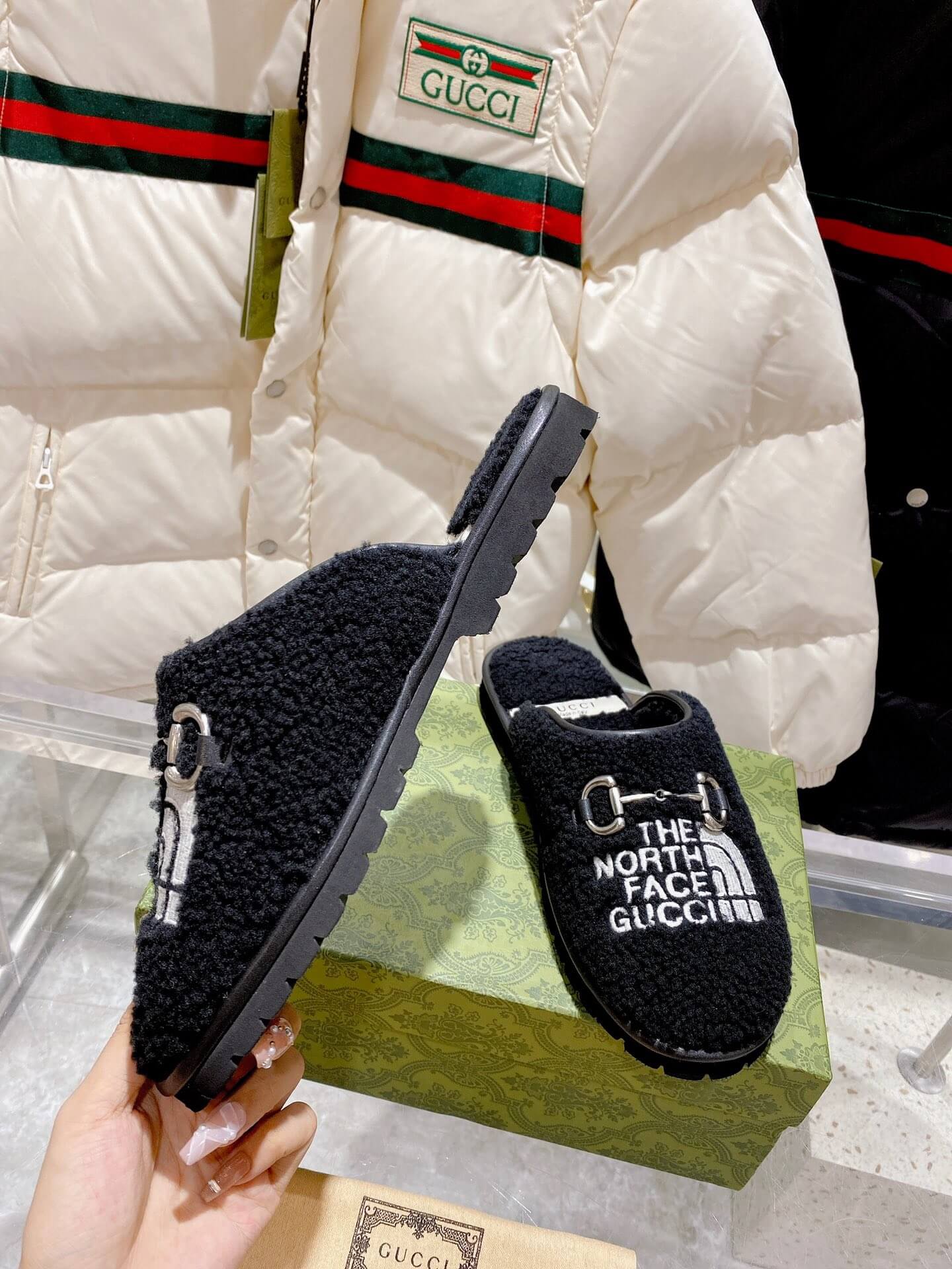 Gucci Women's The North Face x Gucci Terry Cloth Mules - Image 5