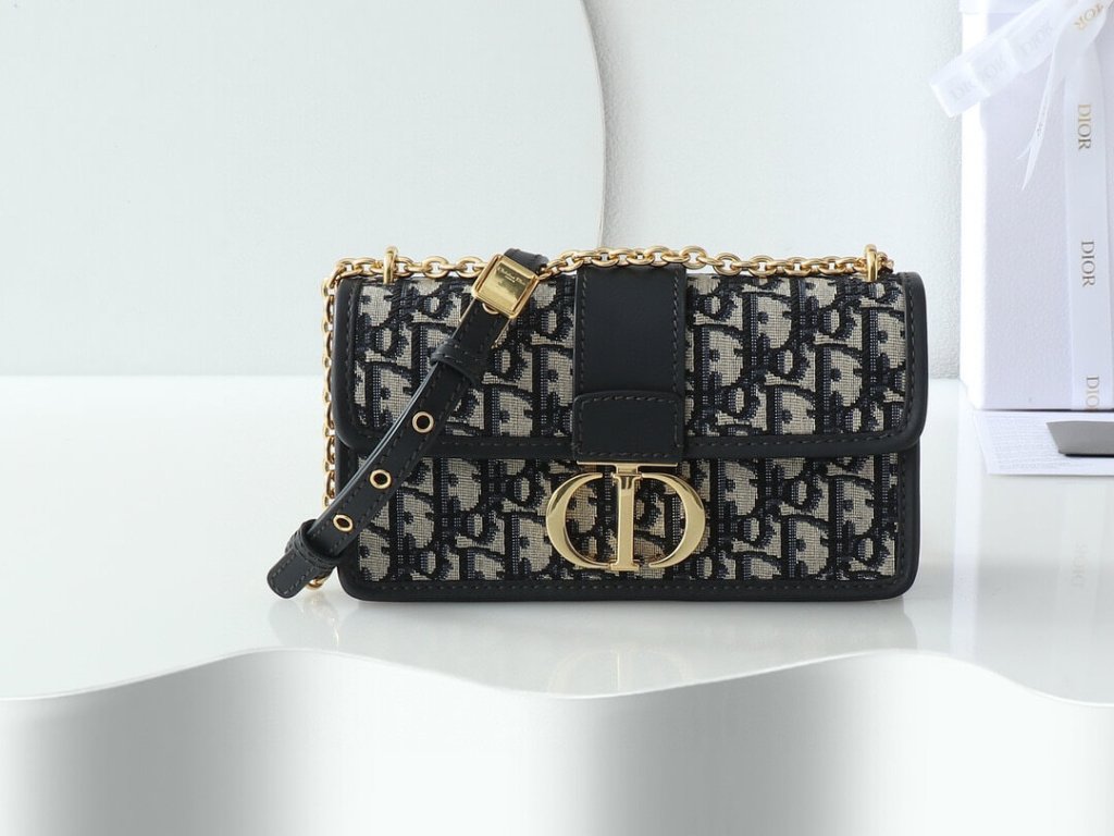 Dior Navy Blue Oblique Canvas and Leather Montaigne 30 Flap Shoulder Bag