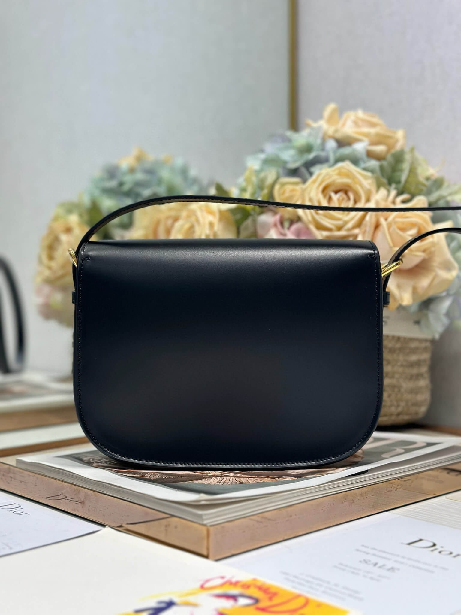 Dior Black Leather Bobby Shoulder Bag Size Small - Image 5