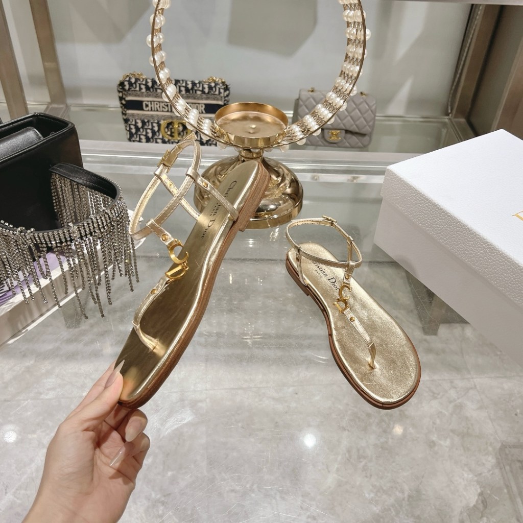 Dioriviera C'est Dior Thong Sandals Gold Calfskin