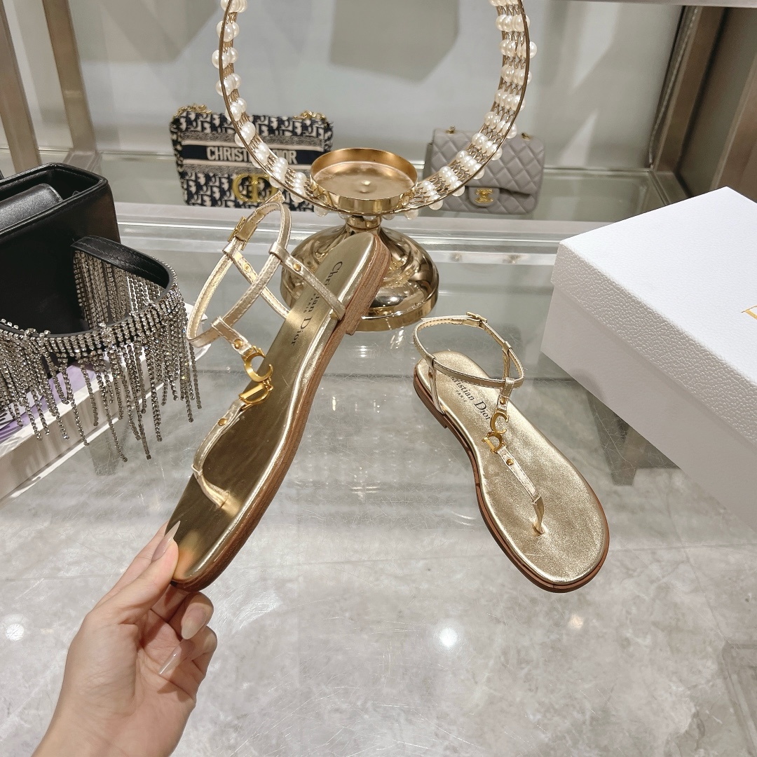 Dioriviera C'est Dior Thong Sandals Gold Calfskin