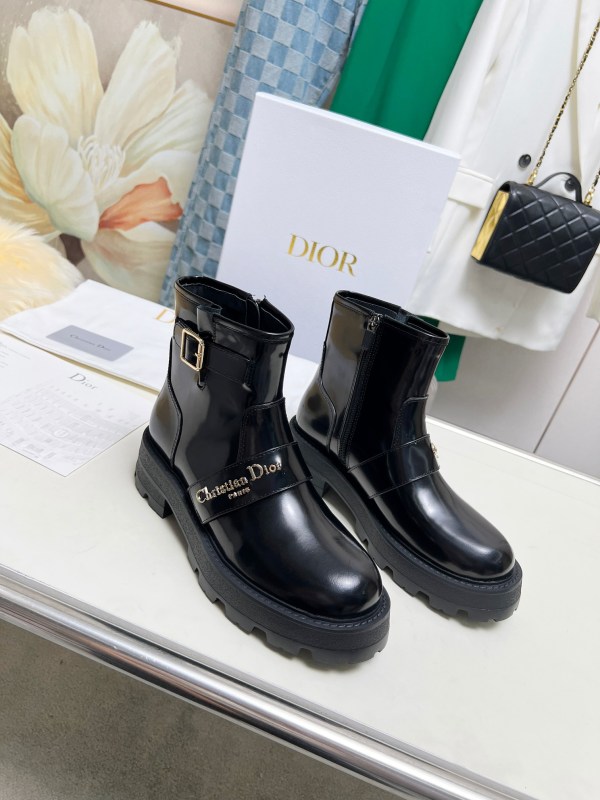 Dior D-Quest Black Patent Leather Ankle Boots