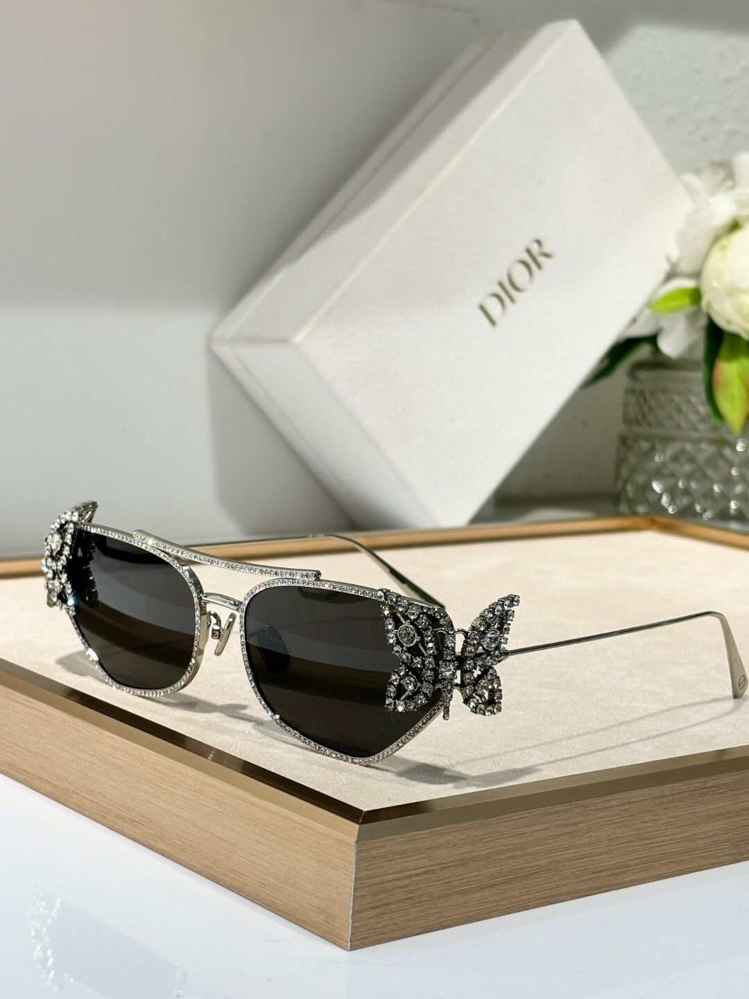 DiorFantastica B1U Butterfly Sunglasses with Swarovski Crystals - Image 5