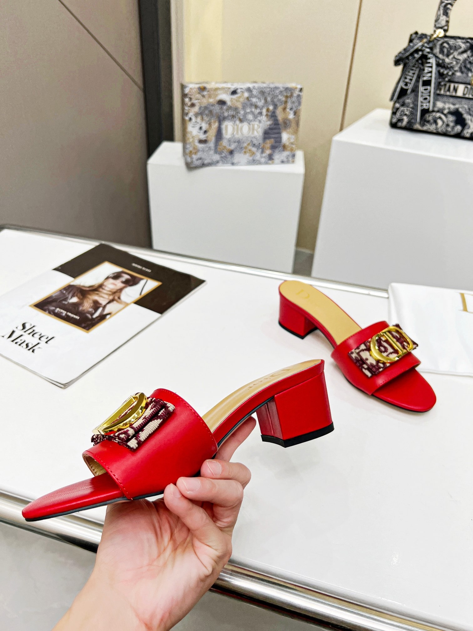 Dior Women's Casual Outdoor Beach Red Sandals - Image 2
