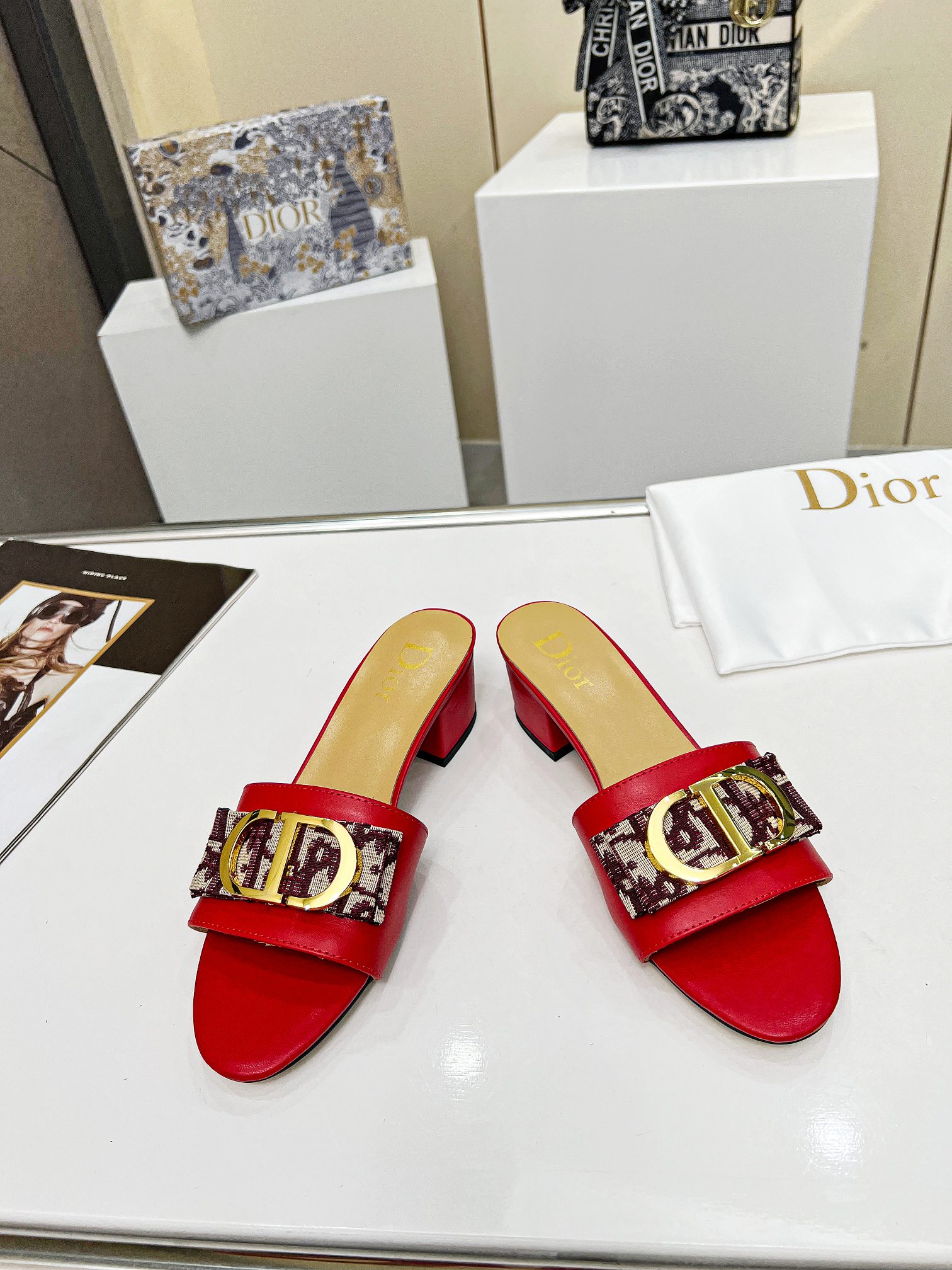 Dior Women's Casual Outdoor Beach Red Sandals - Image 4