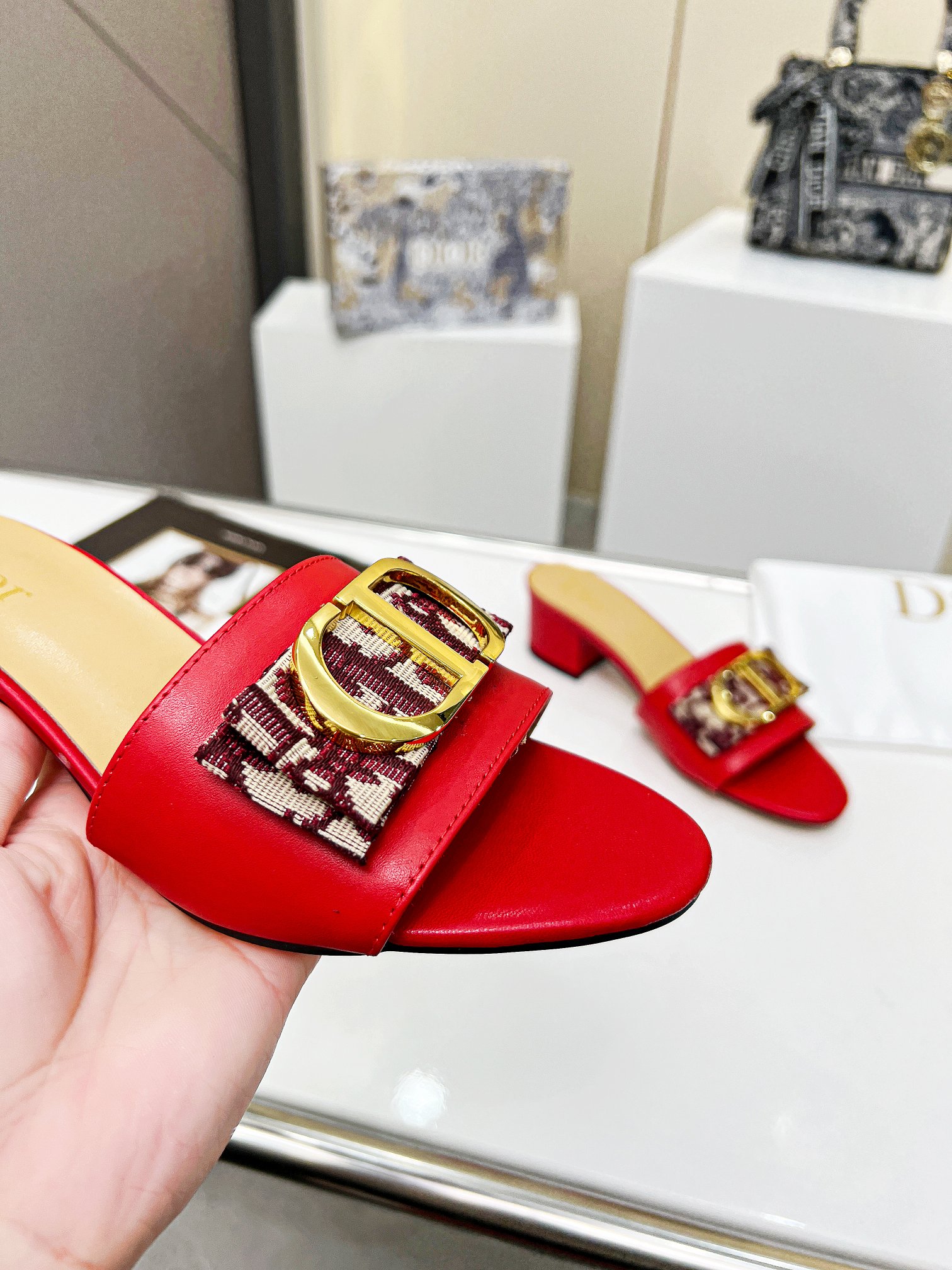 Dior Women's Casual Outdoor Beach Red Sandals - Image 5