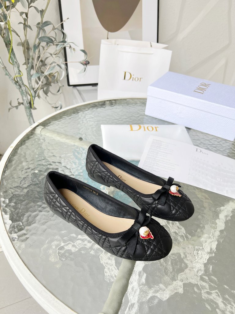 Dior J'Adior Ballet Black Quilted Cannage Calfskin Flats.