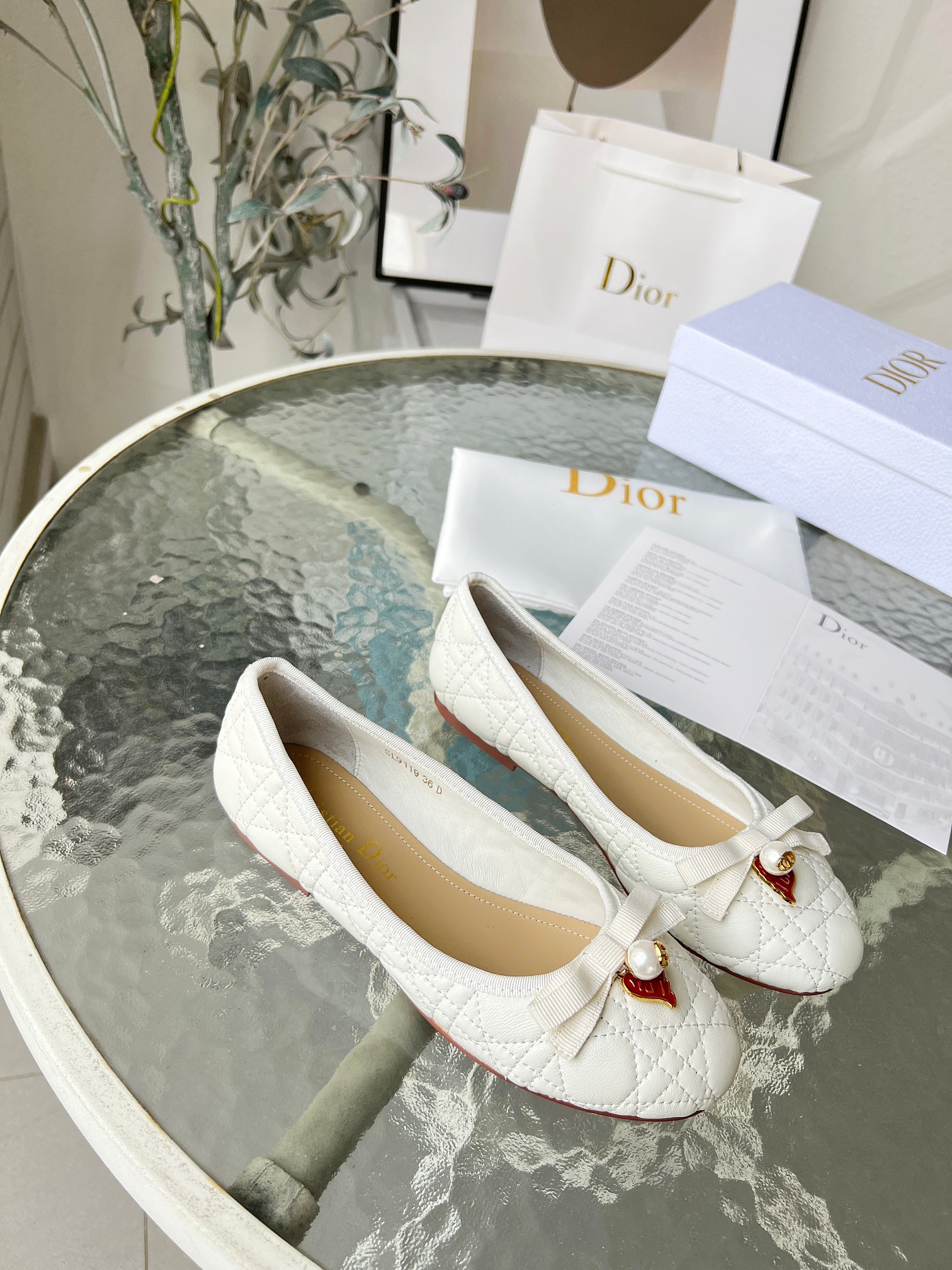 Dior J'Adior Ballet White Quilted Cannage Calfskin Flats - Image 7