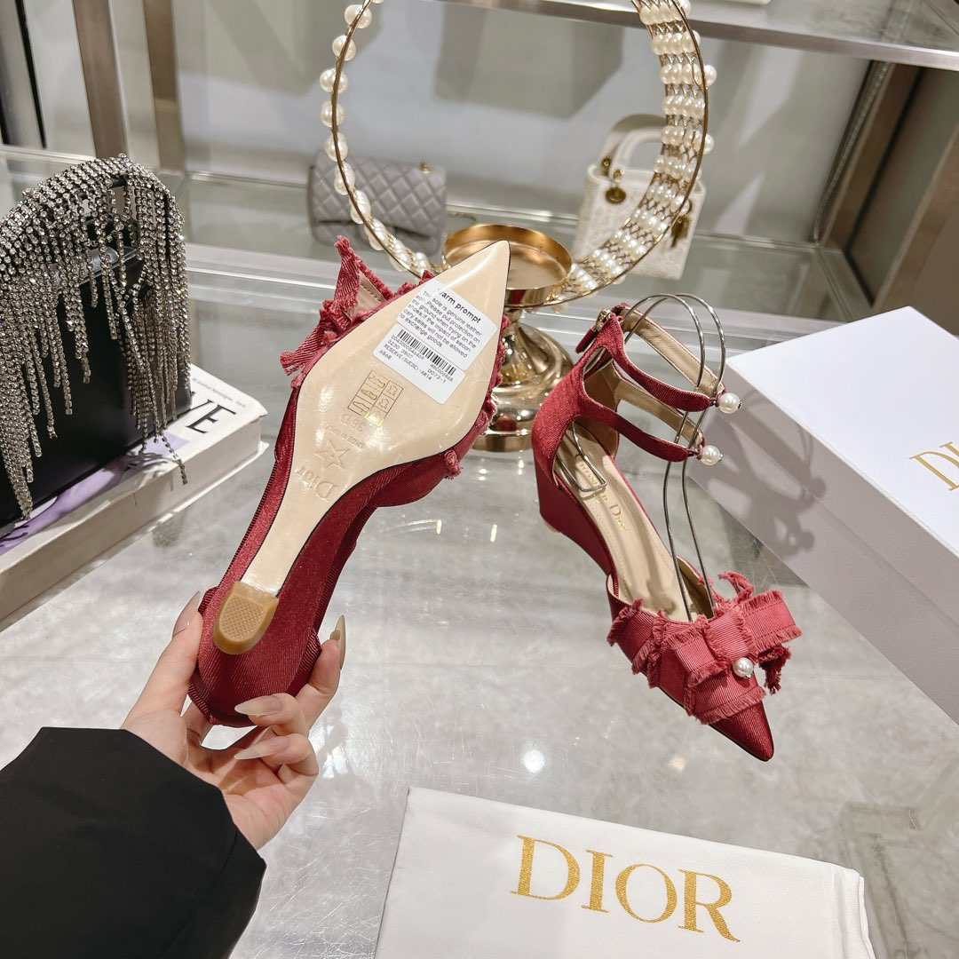 Dior Adiorable Burgundy pump - Image 10