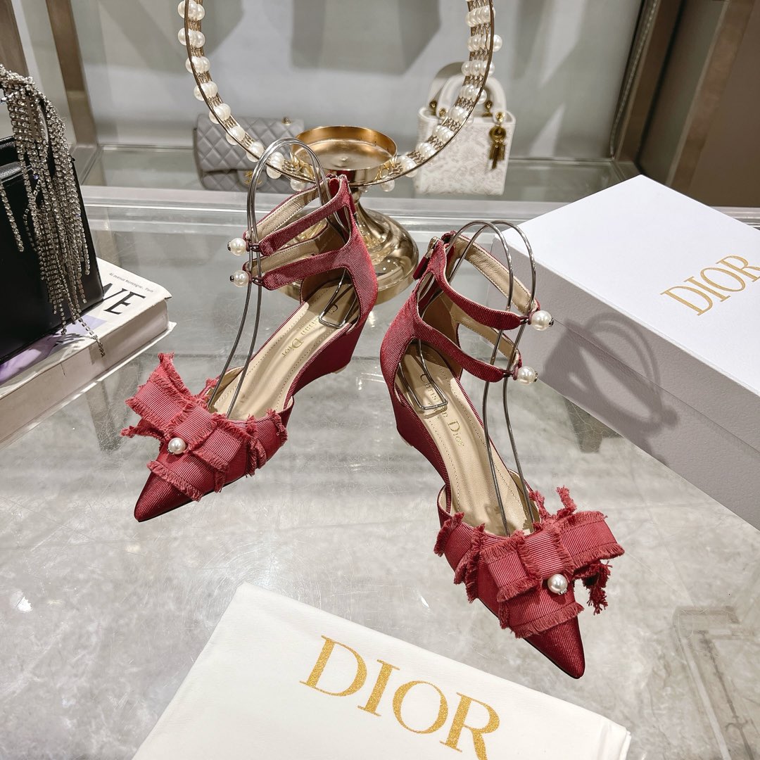 Dior Adiorable Burgundy pump - Image 9