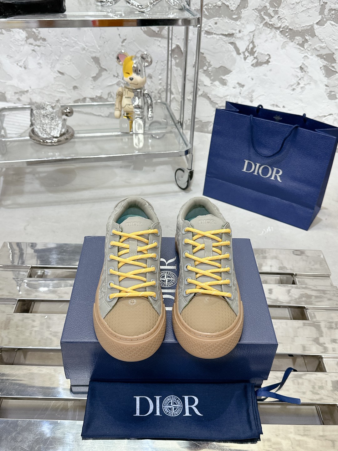 Dior x Stone Island B33 Gray Sneaker - Image 6