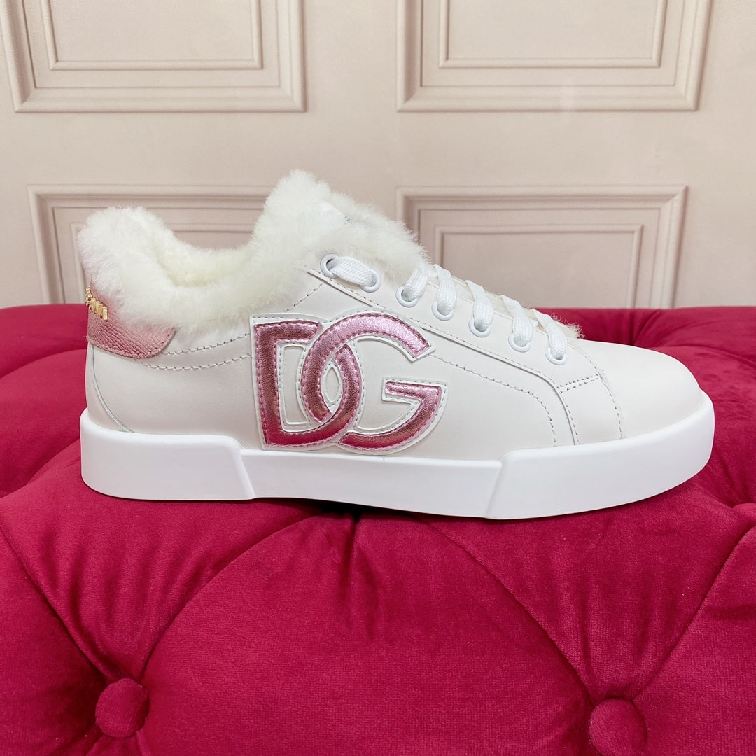 Dolce & Gabbana Pink DG logo White Fur sneakers - Image 3