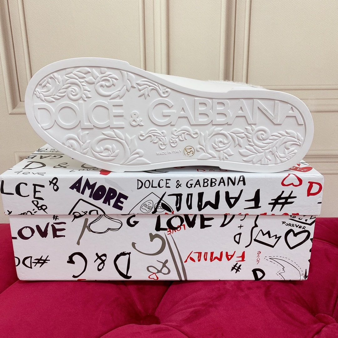 Dolce & Gabbana Pink DG logo White Fur sneakers - Image 4