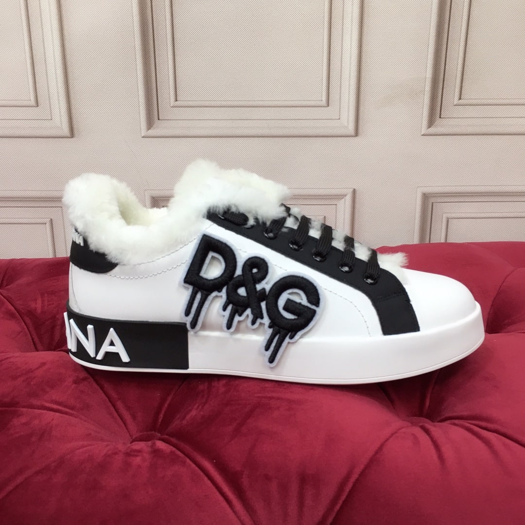 Dolce & Gabbana logo Paint Drip White and Black Sneakers-White Fur - Image 6
